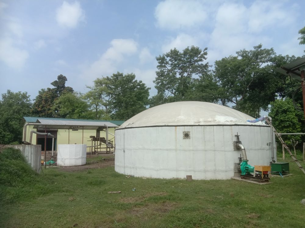 टीकापुरमा पाइप लाइनबाट घरघरमा ग्यास वितरण     